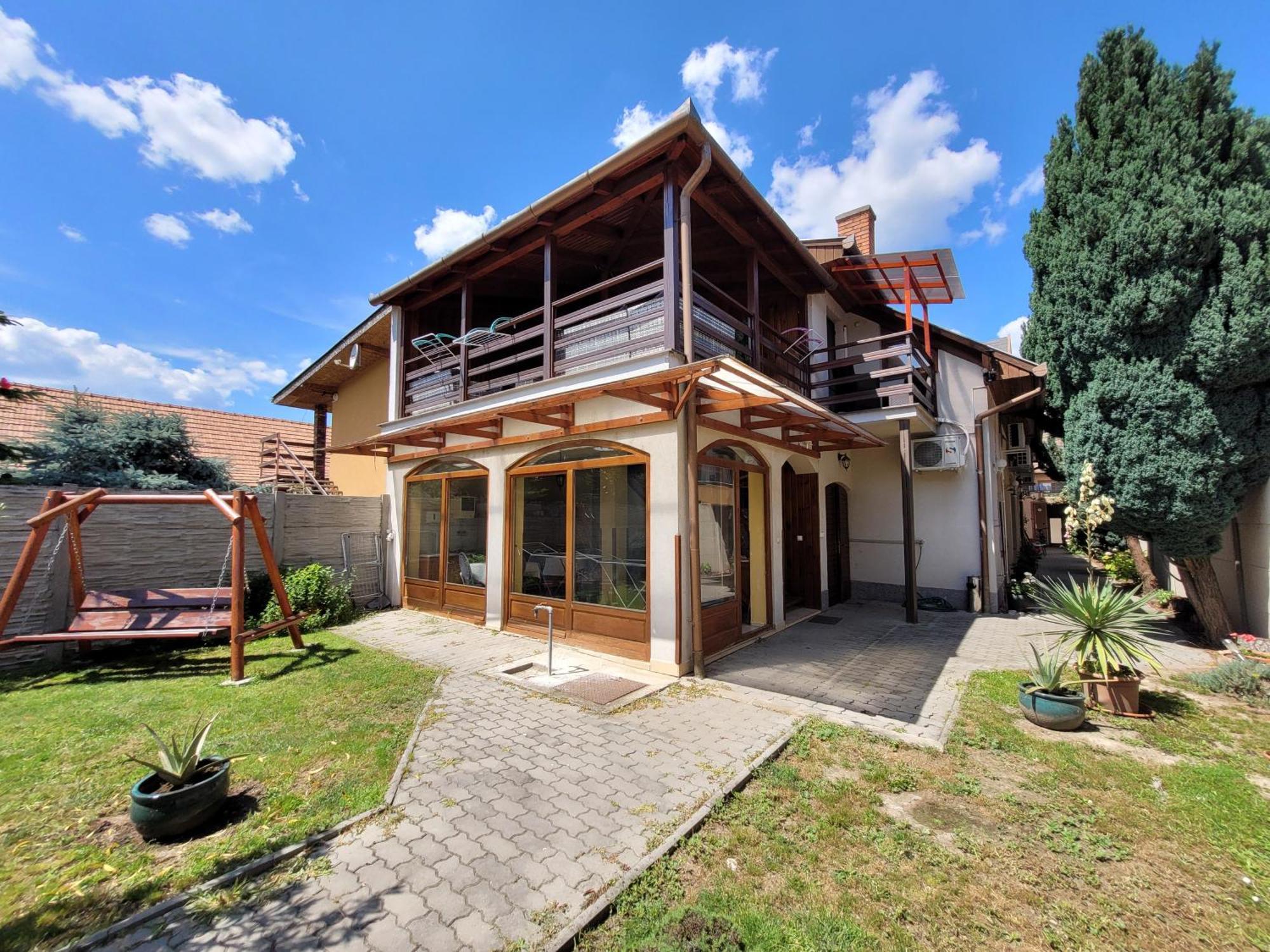 Penzion Korzo Štúrovo Exterior foto