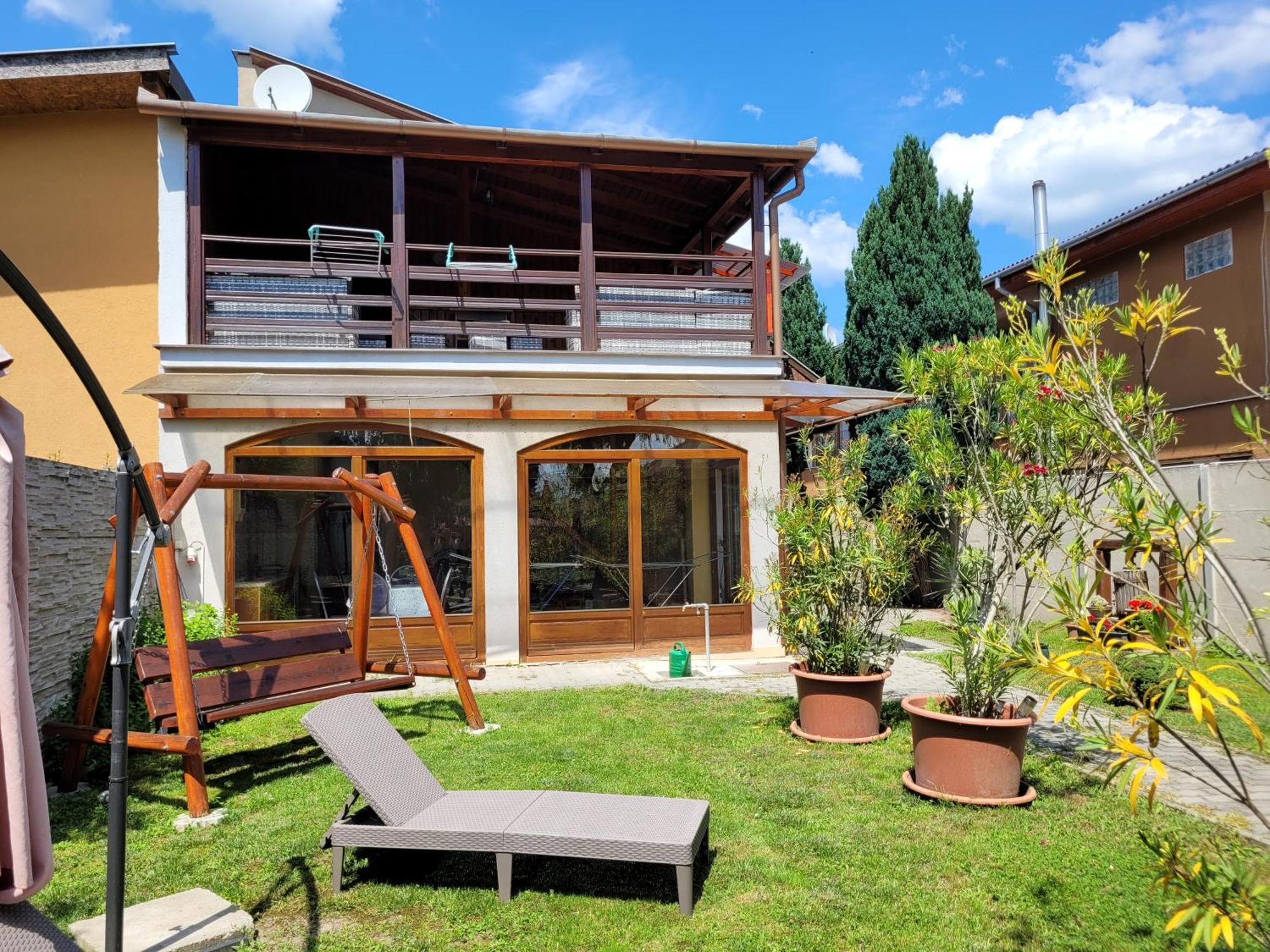 Penzion Korzo Štúrovo Exterior foto