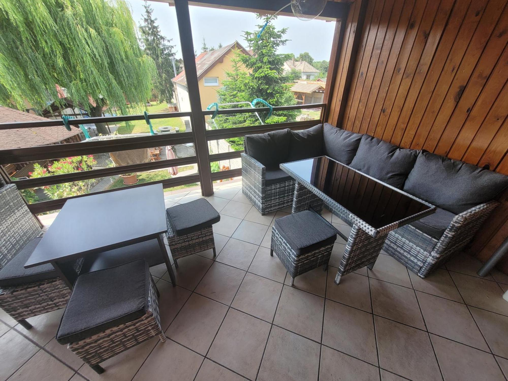 Penzion Korzo Štúrovo Exterior foto