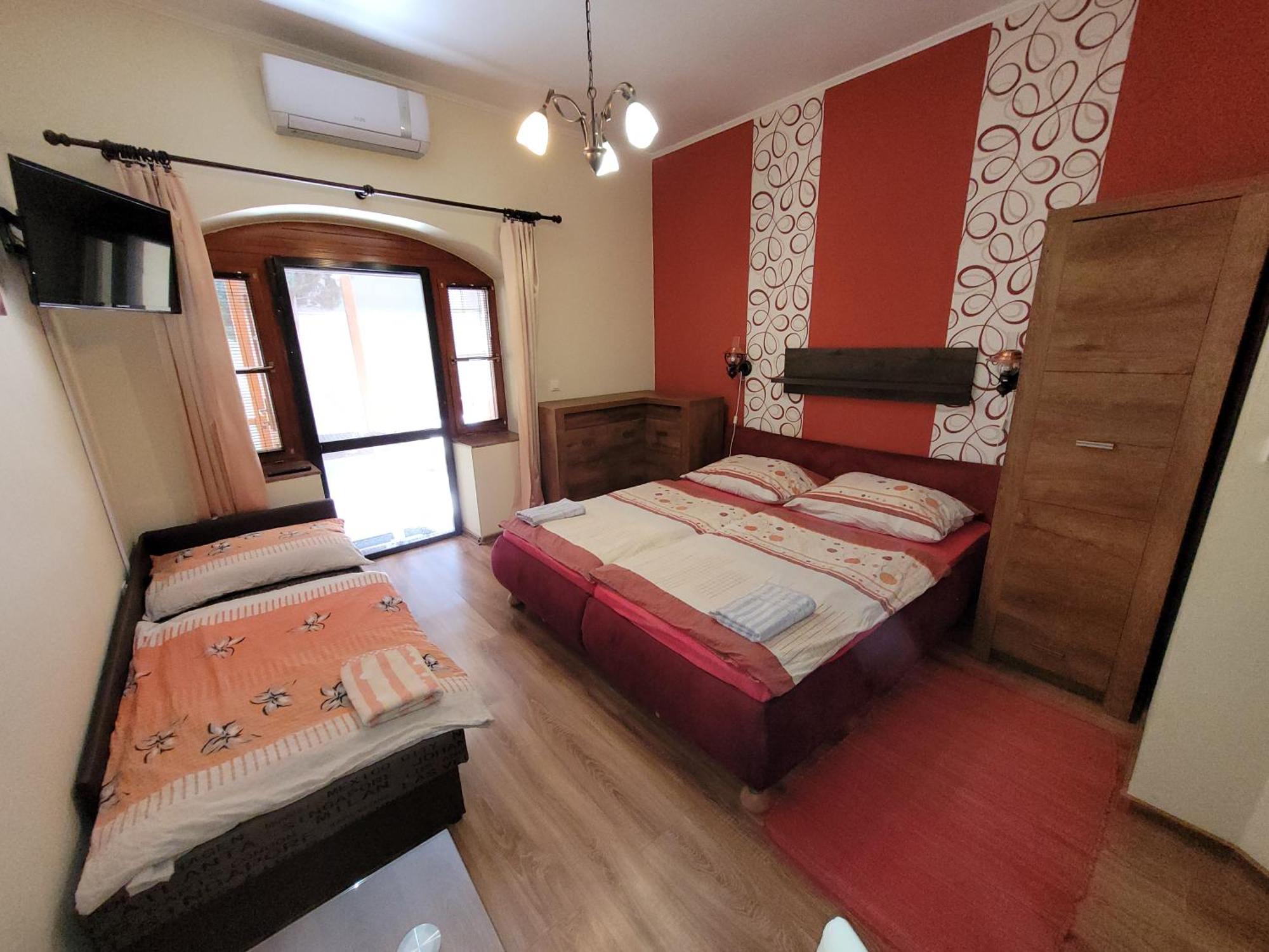 Penzion Korzo Štúrovo Exterior foto